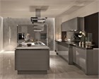 Кухонная мебель Aster Cucine Luxury Glam                                                    
                             atom grey 67l, e68 rovere termotrattato, glossy steel, marble carrara gioia lucido Кухонная мебель Aster Cucine Luxury Glam                                                    
       