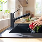 Смеситель для кухни HANSGROHE ZESIS M33                                                    
                            74800670 матовый черный 74800670